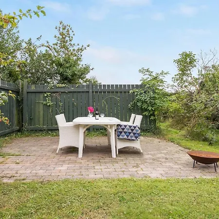 بيت للعطل 3 Bedroom Awesome In